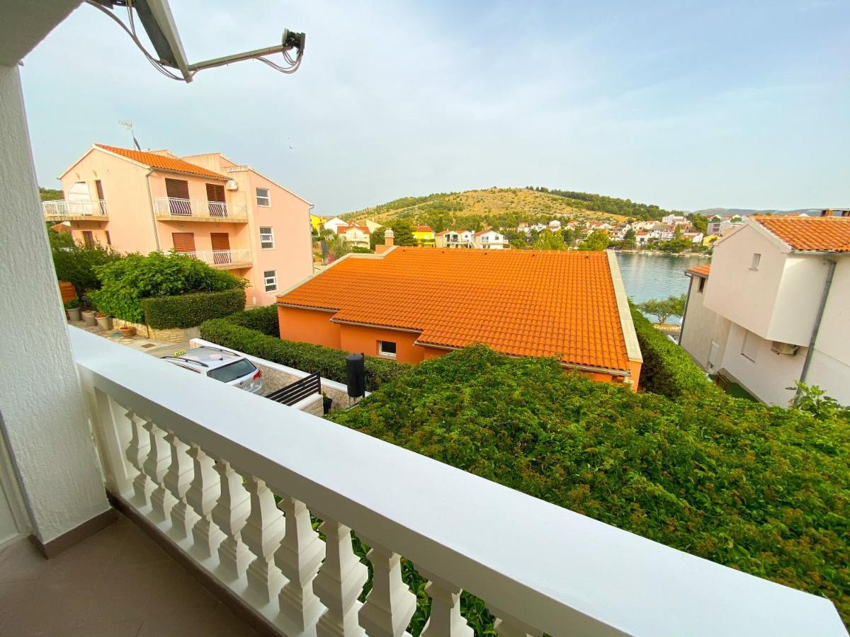 Apartments Pulic Жаборич Екстериор снимка