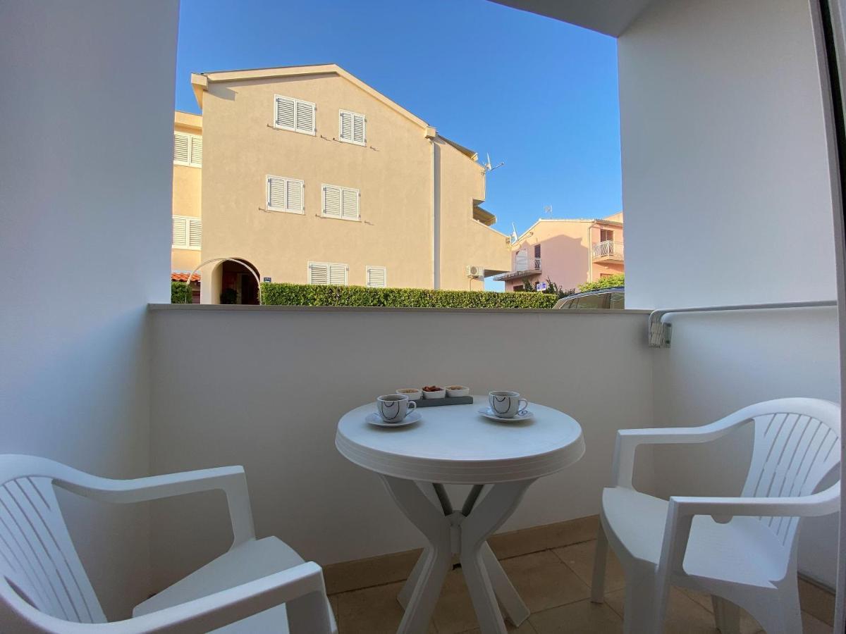 Apartments Pulic Жаборич Екстериор снимка