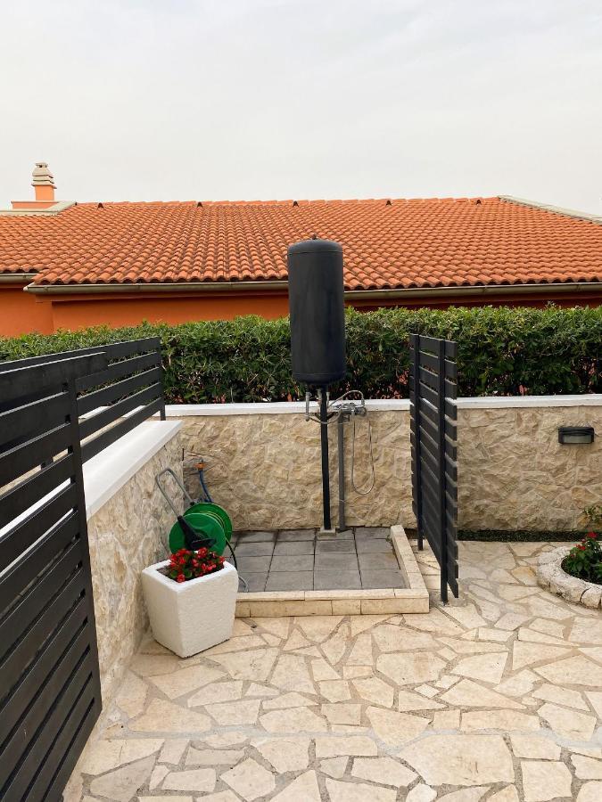 Apartments Pulic Жаборич Екстериор снимка