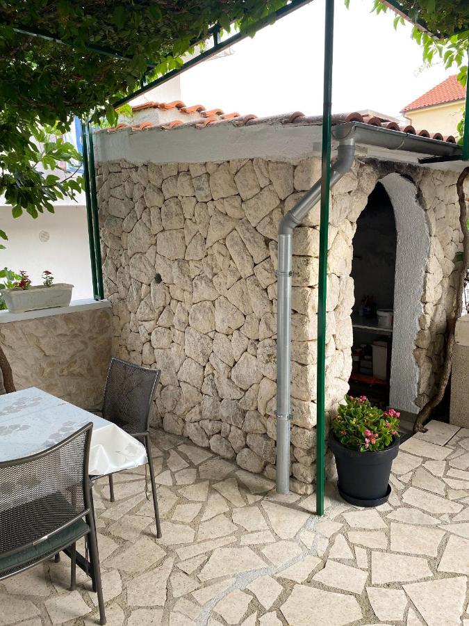 Apartments Pulic Жаборич Екстериор снимка